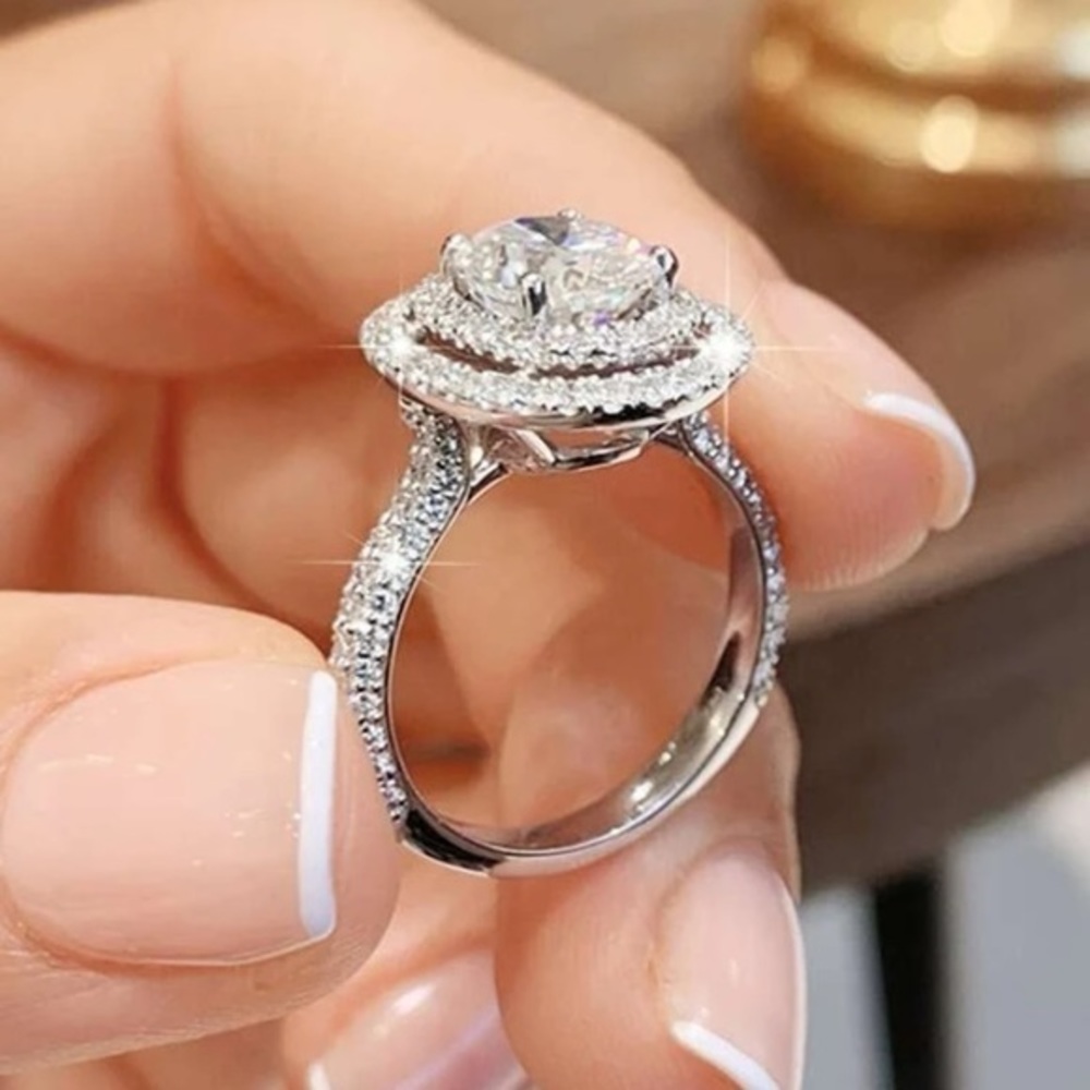 White cubic zirconia oval engagement ring Beautiful classic ring for wedding 925